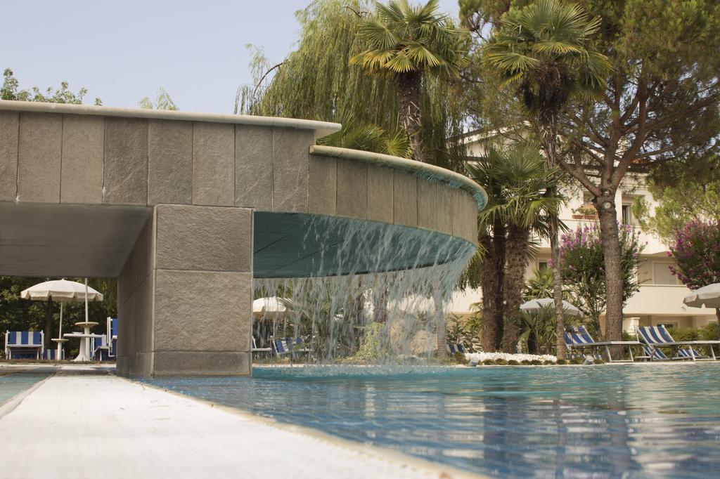 Hotel Terme Belsoggiorno Абано-Терме Екстер'єр фото